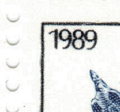 Два последующих скана - марки из одного малого листа: не пропечатка &amp;quot;1989! на левой верхней марке.